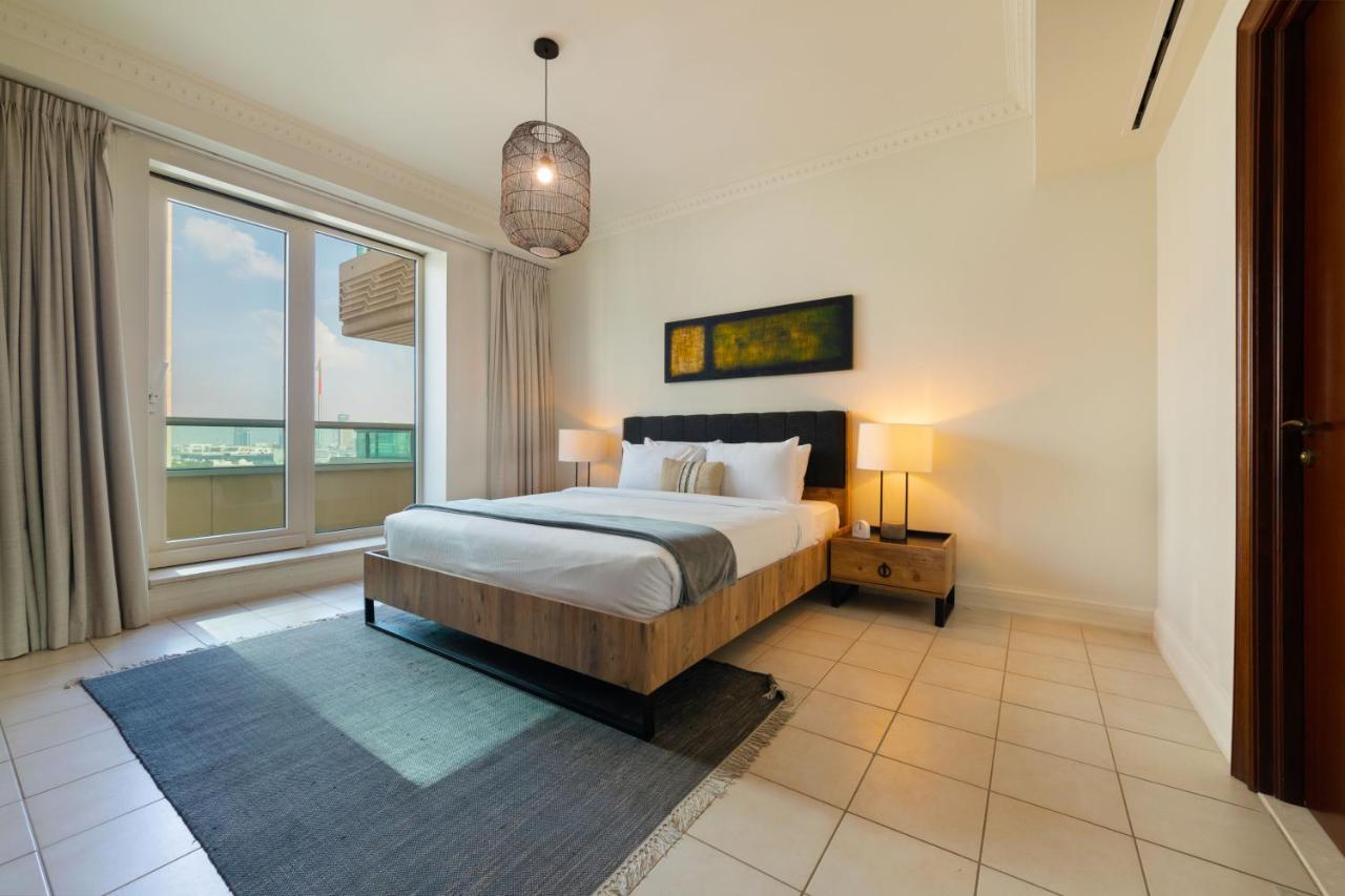 Maison Privee - Stunning Waterfront Apt With Marina View Nxt To Beach Dubai Exterior photo