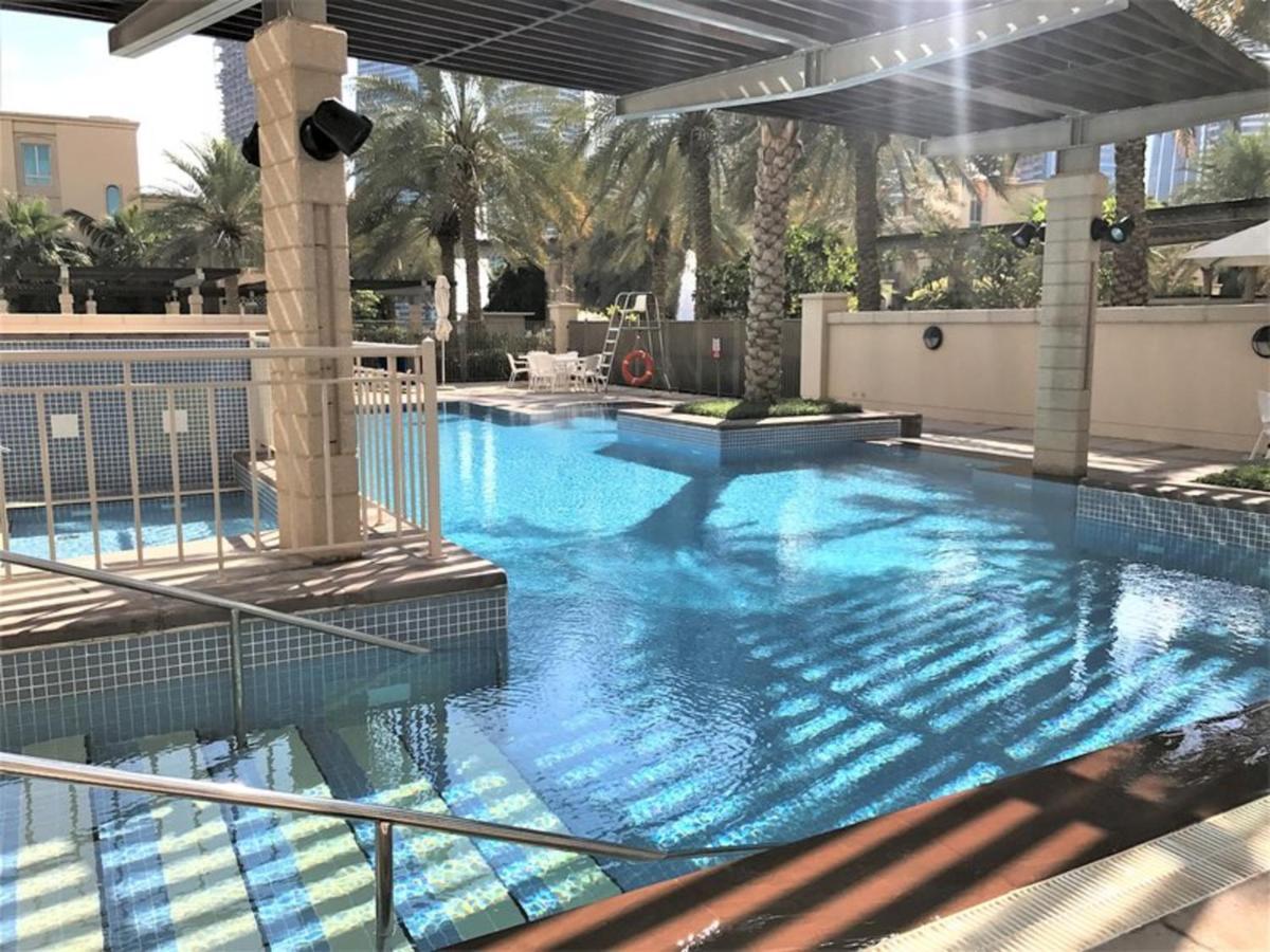 Maison Privee - Stunning Waterfront Apt With Marina View Nxt To Beach Dubai Exterior photo