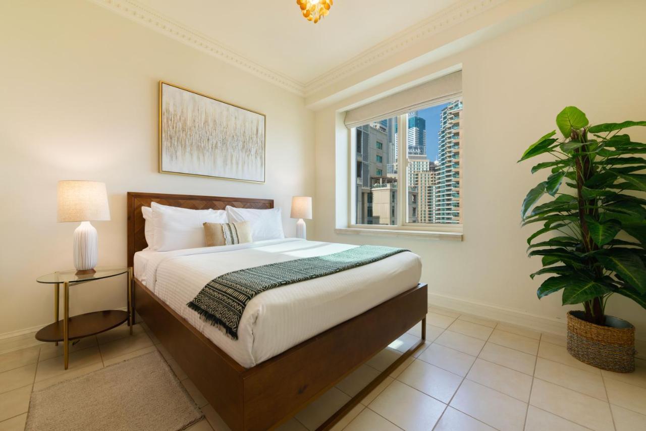 Maison Privee - Stunning Waterfront Apt With Marina View Nxt To Beach Dubai Exterior photo